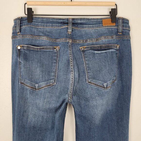 Judy Blue Straight Fit Jeans Stretch Denim Mid Rise Medium Wash Blue Size 31 - Picture 5 of 14